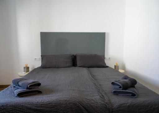 Sitio de Calahonda Newly Renovated 2 Bedroom Beachfront House מראה חיצוני תמונה